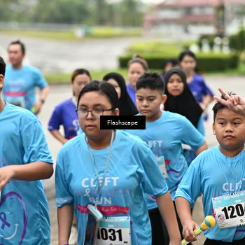 Runner Photo 8497011