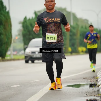 Runner Photo 8497028