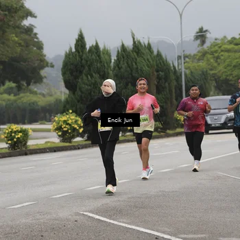 Runner Photo 8497033
