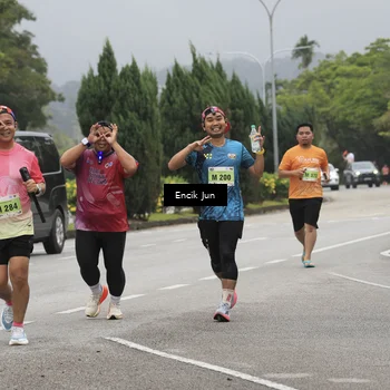 Runner Photo 8497042