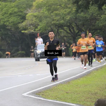 Runner Photo 8497106