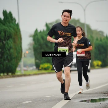 Runner Photo 8497107