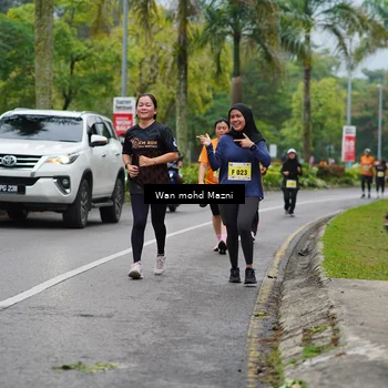 Runner Photo 8497118