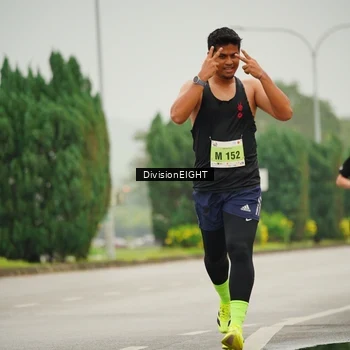 Runner Photo 8497129