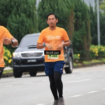 Runner Photo 8497150