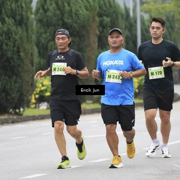 Runner Photo 8497162