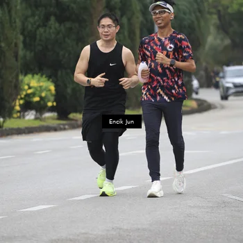 Runner Photo 8497189