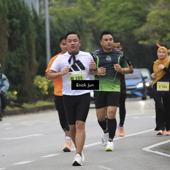 Runner Photo 8497200