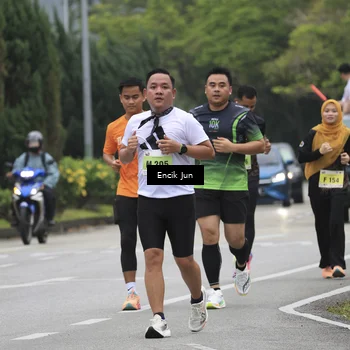 Runner Photo 8497203