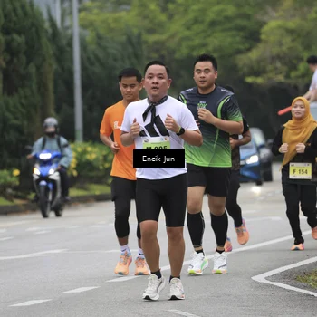 Runner Photo 8497206