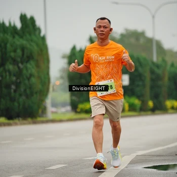 Runner Photo 8497242