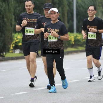 Runner Photo 8497249