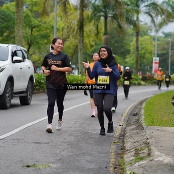 Runner Photo 8497260