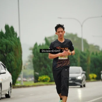 Runner Photo 8497272