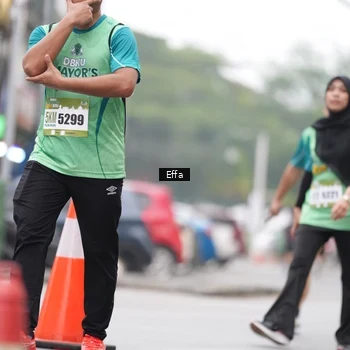Runner Photo 8497276
