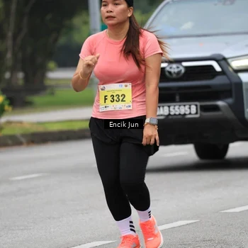 Runner Photo 8497294