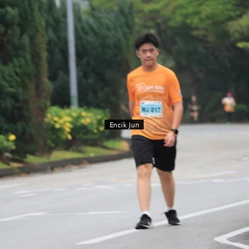 Runner Photo 8497319