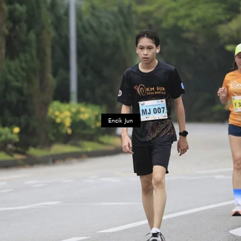 Runner Photo 8497347