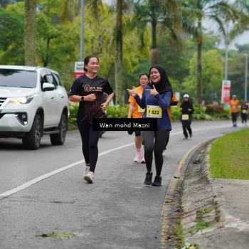 Runner Photo 8497372