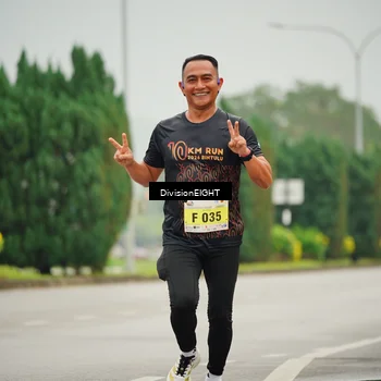Runner Photo 8497411
