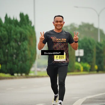 Runner Photo 8497415