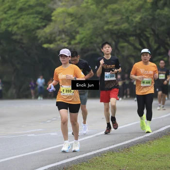 Runner Photo 8497422
