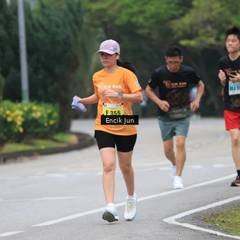 Runner Photo 8497426