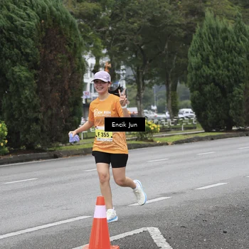 Runner Photo 8497455