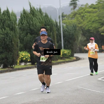 Runner Photo 8497490