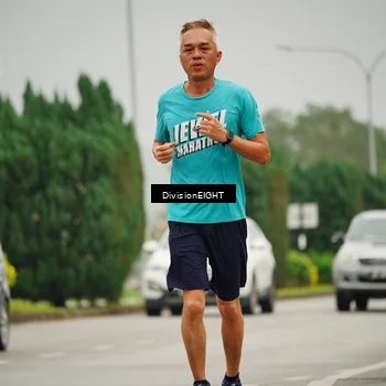 Runner Photo 8497491