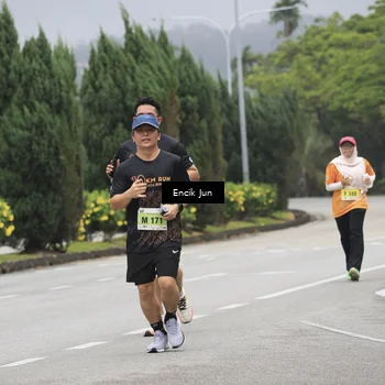 Runner Photo 8497500