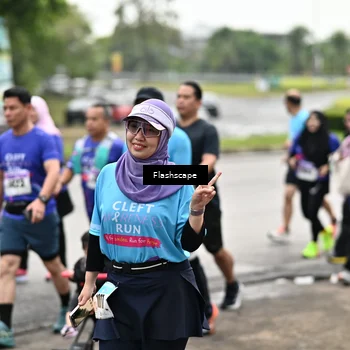 Runner Photo 8497545