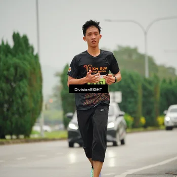 Runner Photo 8497599