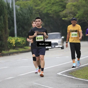 Runner Photo 8497625