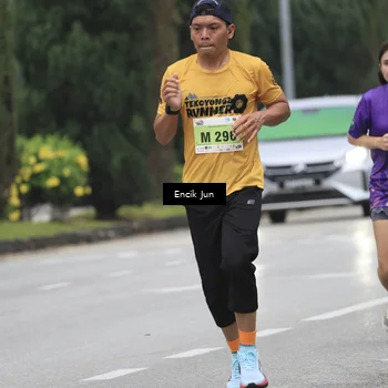 Runner Photo 8497638