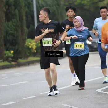 Runner Photo 8497646