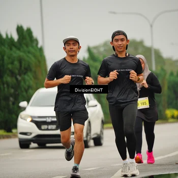 Runner Photo 8497657