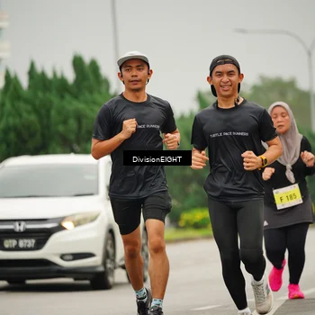 Runner Photo 8497663