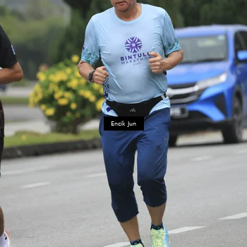 Runner Photo 8497679