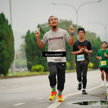 Runner Photo 8497711