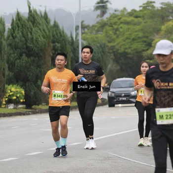 Runner Photo 8497751