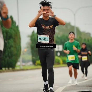 Runner Photo 8497756