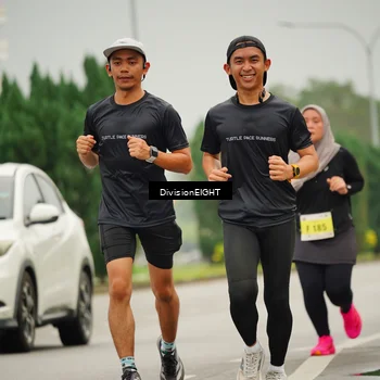 Runner Photo 8497769