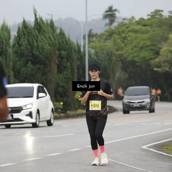 Runner Photo 8497772