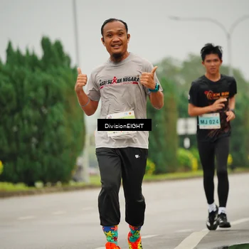 Runner Photo 8497779