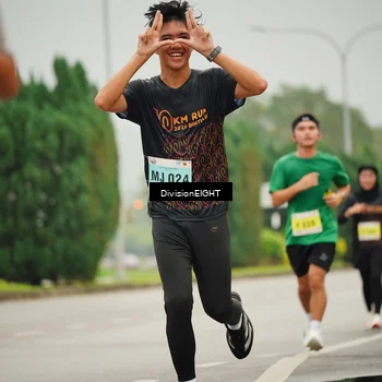 Runner Photo 8497781