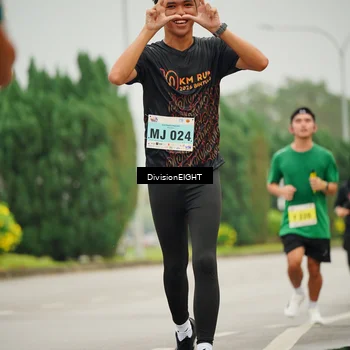 Runner Photo 8497792