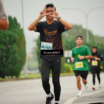 Runner Photo 8497816