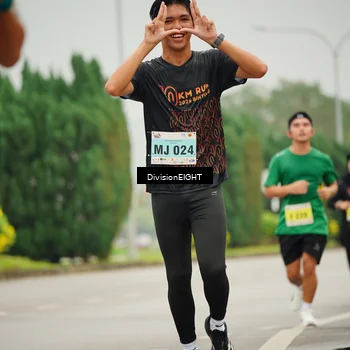 Runner Photo 8497821