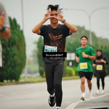 Runner Photo 8497859
